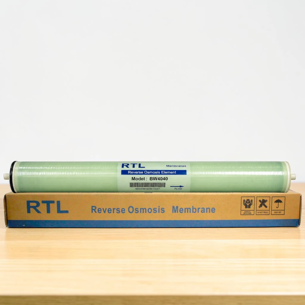 RTL BW4040 commercial RO membrane with dimensions label on box